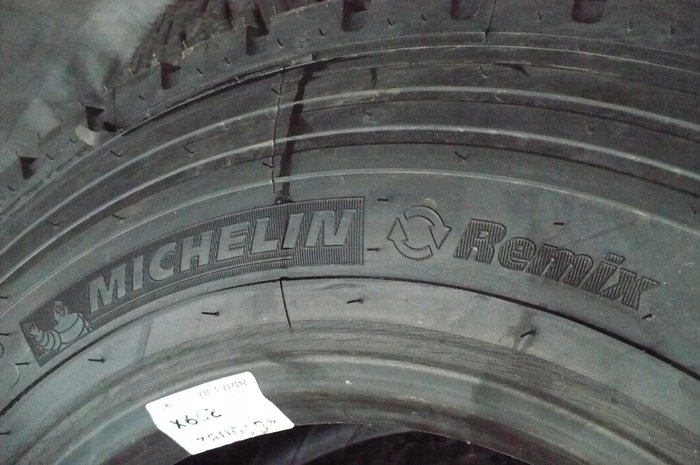 Michelin Remix Xde2 215/75R17.5 126/124M Ok24-7171995 фото